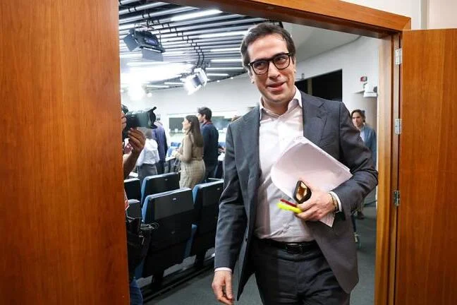 Carlos Cuerpo announces surprise on Hoy por Hoy radio show