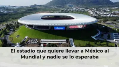 Estadio de fútbol en México con arquitectura moderna