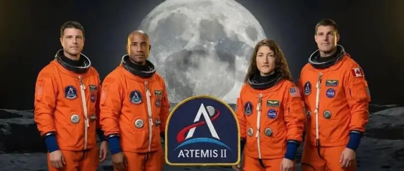 Cohete NASA lanza misión lunar histórica